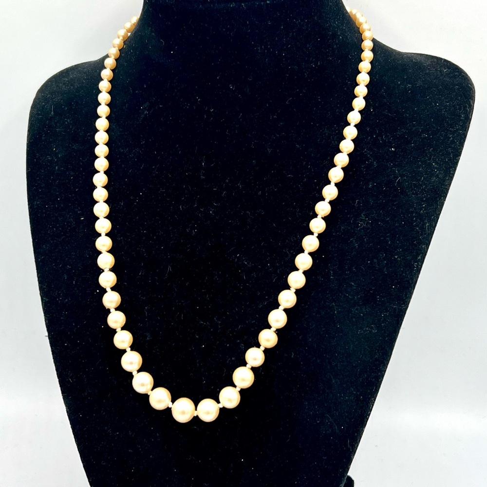 Vintage MONET imperfect faux pearl bead necklace